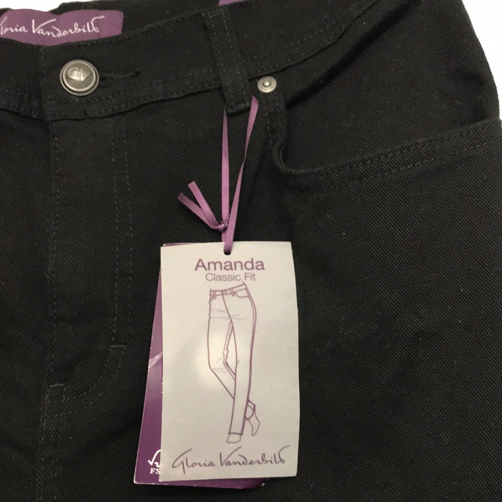 🎁NWT size 10P Gloria Vanderbilt black jeans